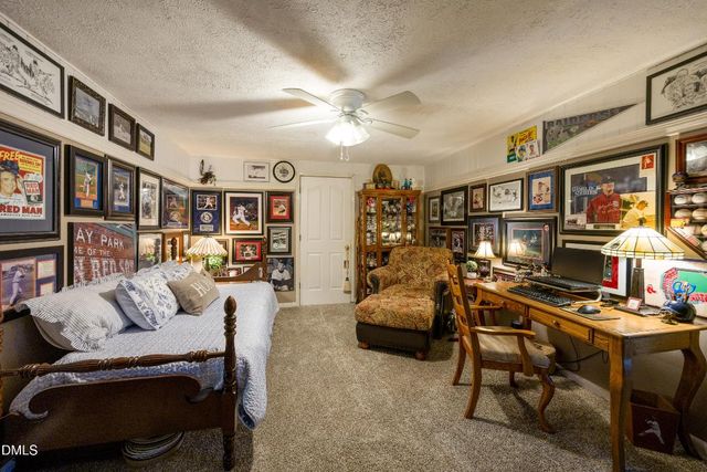 506 W Clinton Street, Roseboro, NC 28382