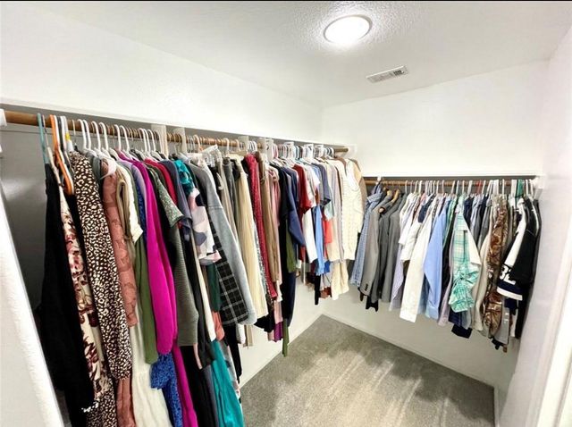 1811 Tickner Street, Conroe, TX 77301