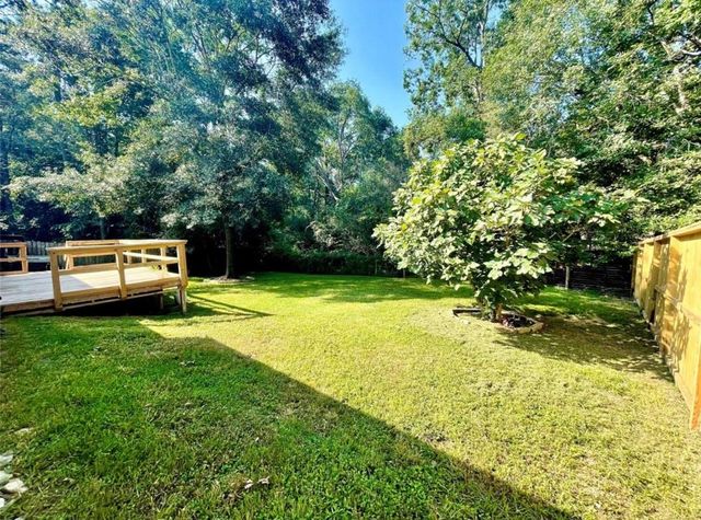 1811 Tickner Street, Conroe, TX 77301