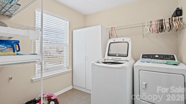 6907 Agnew Drive, Charlotte, NC 28273