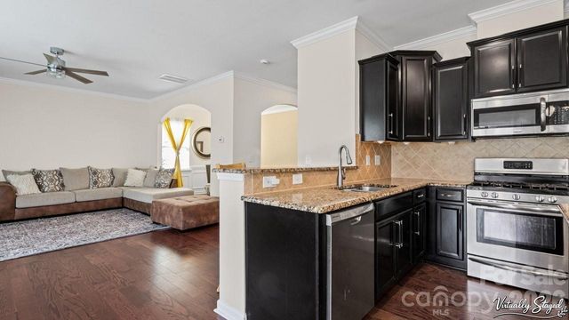 6907 Agnew Drive, Charlotte, NC 28273