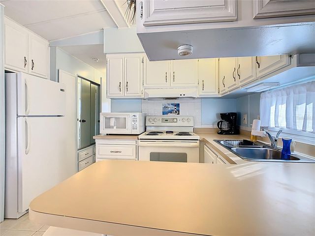 9000 US HWY 192 293, Clermont, FL 34714