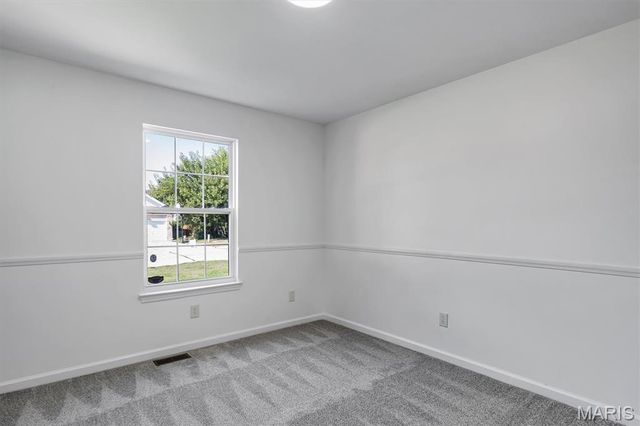 104 Coppersmith Court, St Charles, MO 63301