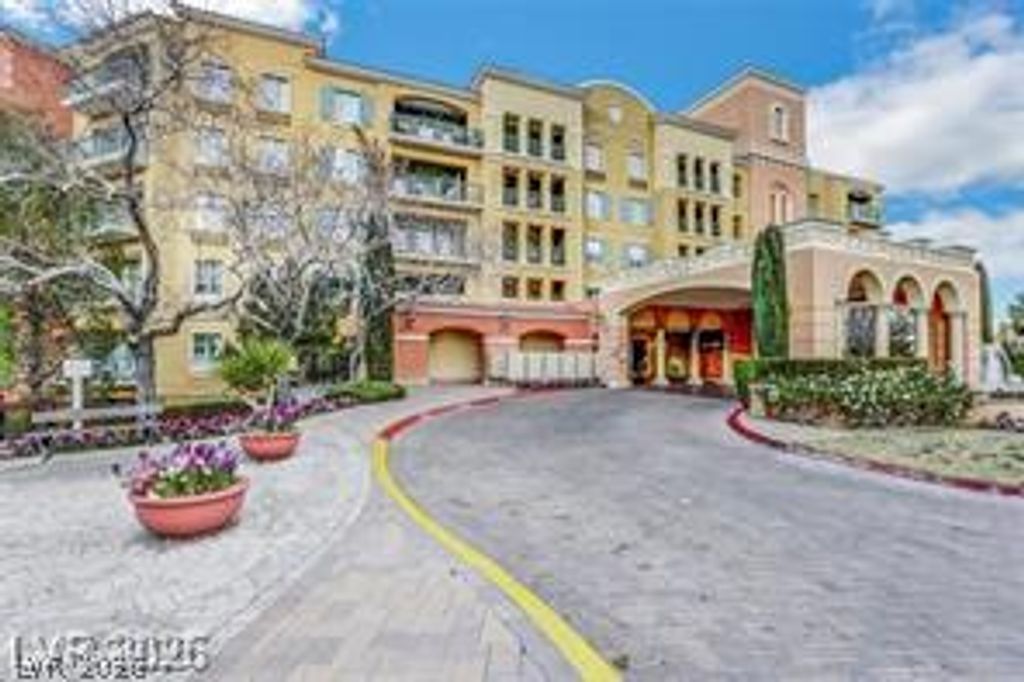 30 Strada Di Villaggio 149, Henderson, NV 89011 — photo 2