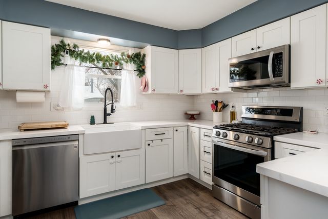 1517 Minns Drive, Machesney Park, IL 61115