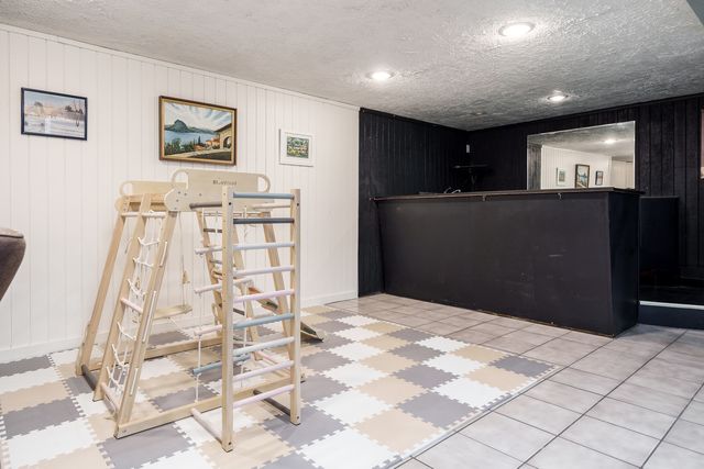 1517 Minns Drive, Machesney Park, IL 61115