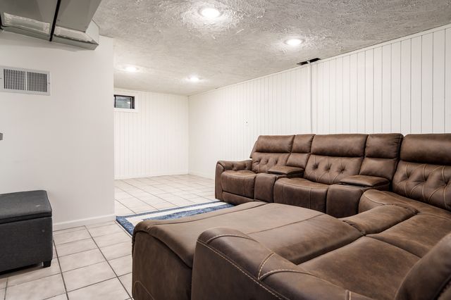 1517 Minns Drive, Machesney Park, IL 61115