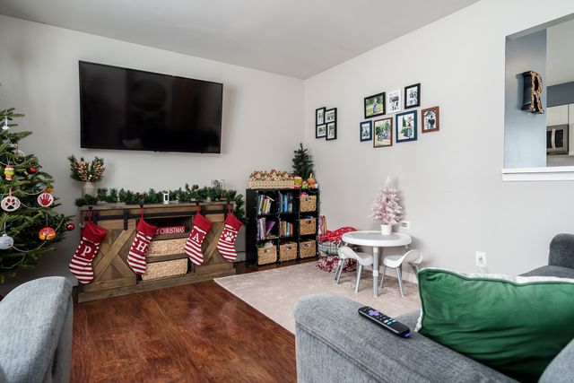 1517 Minns Drive, Machesney Park, IL 61115