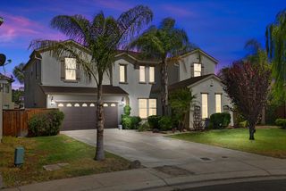 10302 Bunker Ln, Stockton, CA 95209