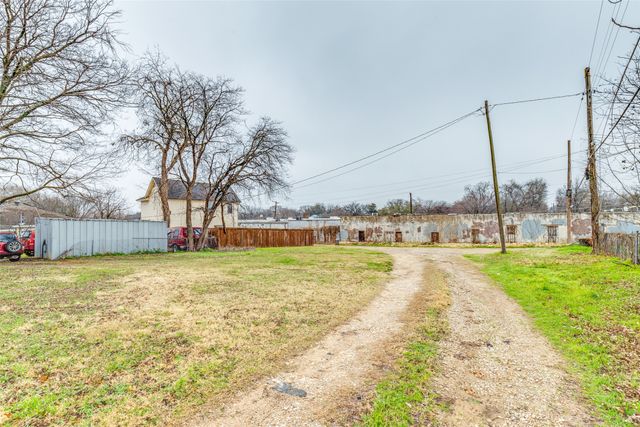 1025 S Oak Cliff Boulevard, Dallas, TX 75208