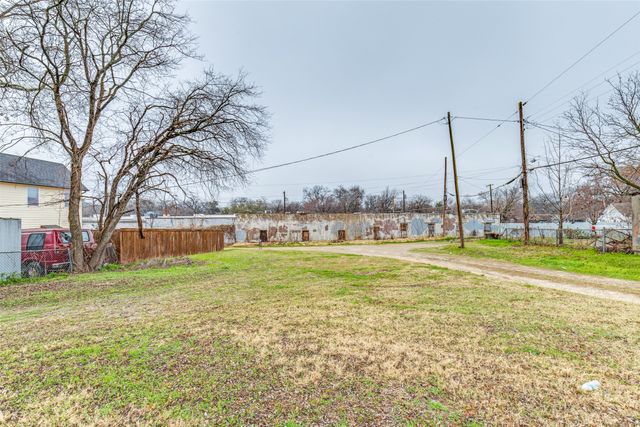 1025 S Oak Cliff Boulevard, Dallas, TX 75208