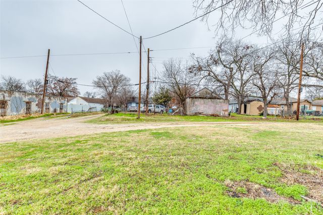 1025 S Oak Cliff Boulevard, Dallas, TX 75208