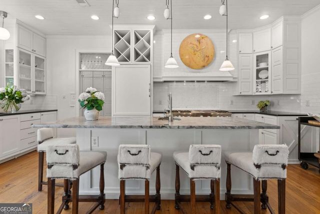 1080 Balmoral Lane, Roswell, GA 30075