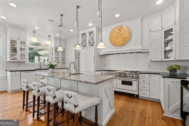 1080 Balmoral Lane, Roswell, GA 30075