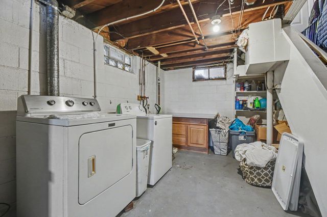 3658 Badger Avenue Sw, City Of Wyoming, MI 49509