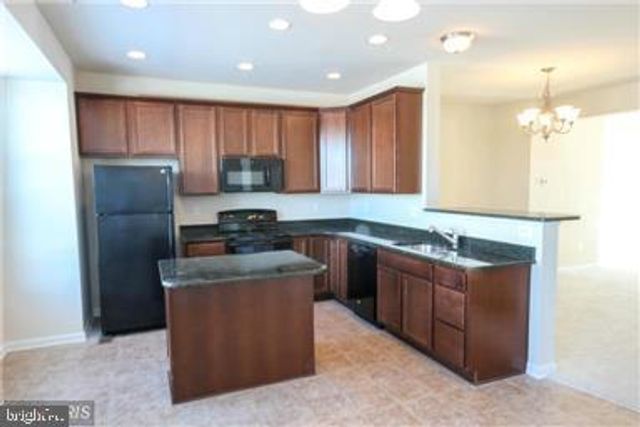 10363 LANTERN LN, Hagerstown, MD 21740