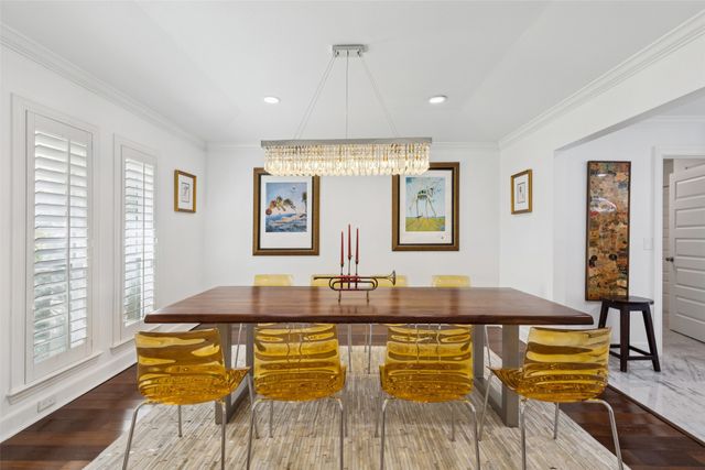 7537 Royal Place, Dallas, TX 75230