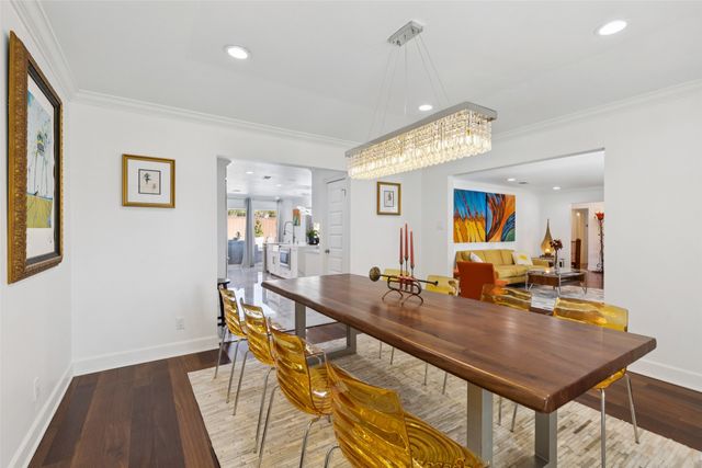 7537 Royal Place, Dallas, TX 75230