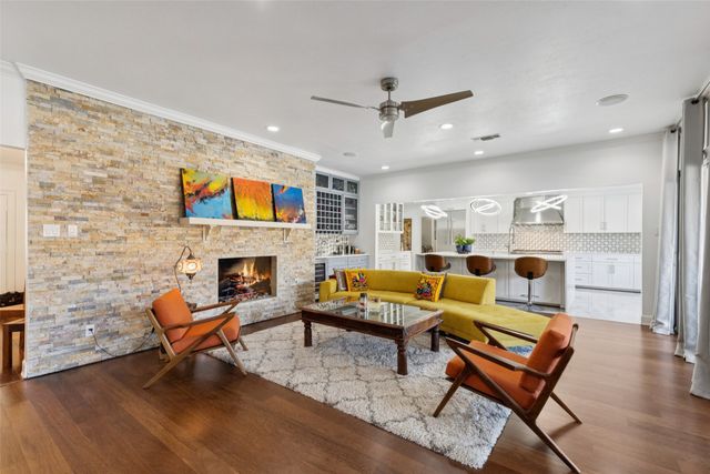 7537 Royal Place, Dallas, TX 75230