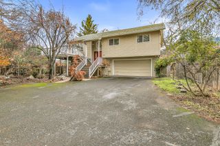 612 Chestnut Street, Ashland, OR 97520