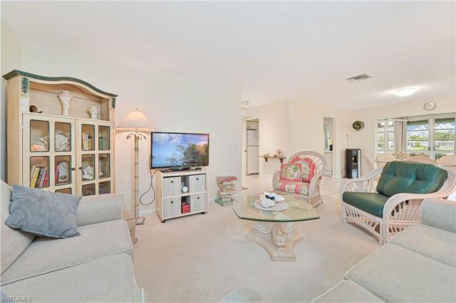 4195 Lakewood BLVD # E16, Naples, FL 34112