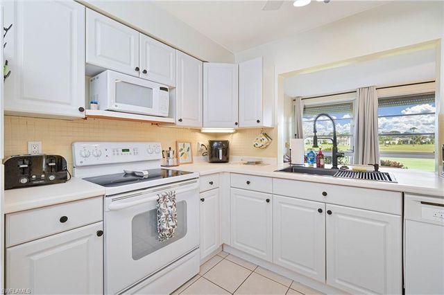 4195 Lakewood BLVD # E16, Naples, FL 34112