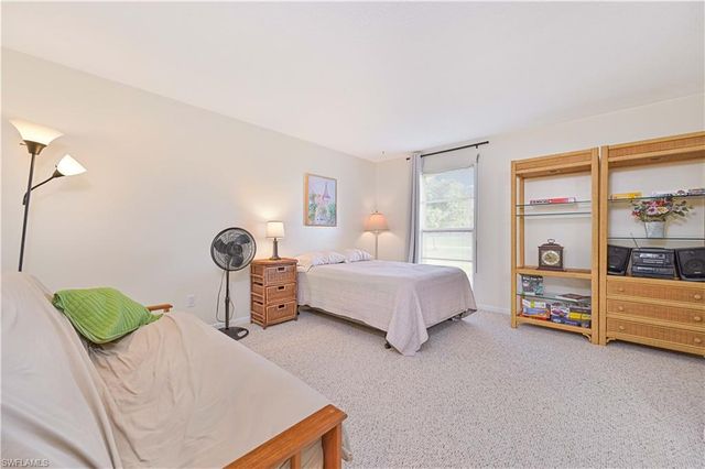 4195 Lakewood BLVD # E16, Naples, FL 34112