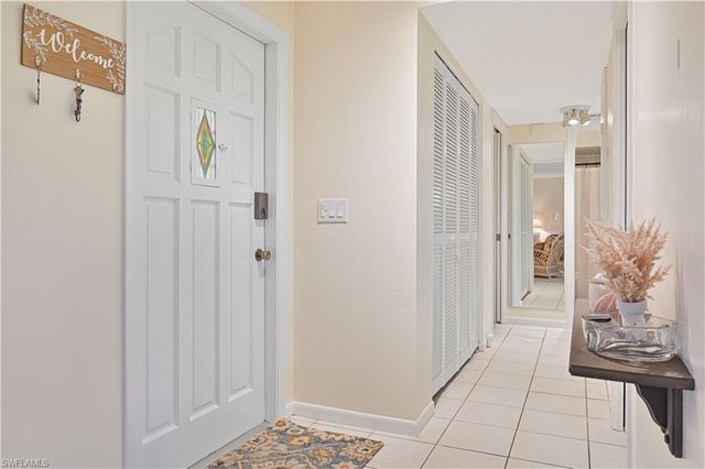 4195 Lakewood BLVD # E16, Naples, FL 34112