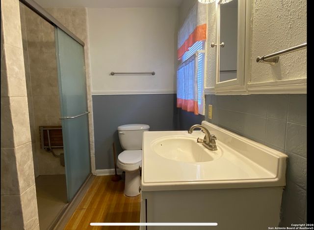 1130 SIMS AVE, San Antonio, TX 78225