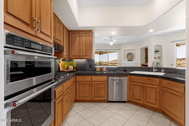 14850 E GRANDVIEW Drive 240, Fountain Hills, AZ 85268