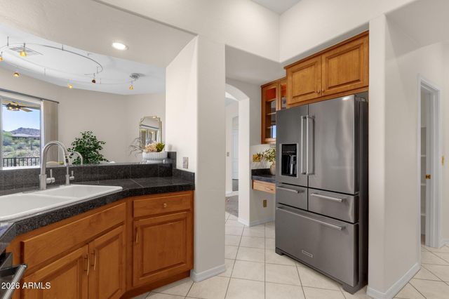 14850 E GRANDVIEW Drive 240, Fountain Hills, AZ 85268