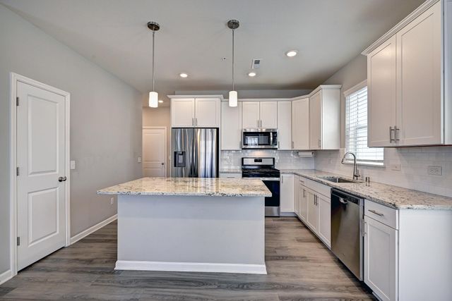 311 Rum River Way, Anoka, MN 55303