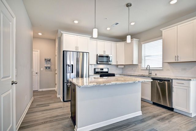 311 Rum River Way, Anoka, MN 55303