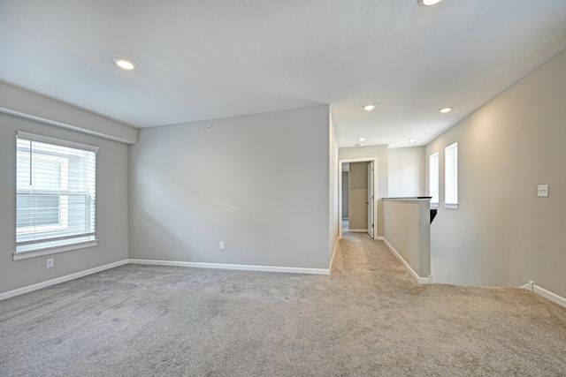 311 Rum River Way, Anoka, MN 55303