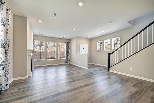 311 Rum River Way, Anoka, MN 55303