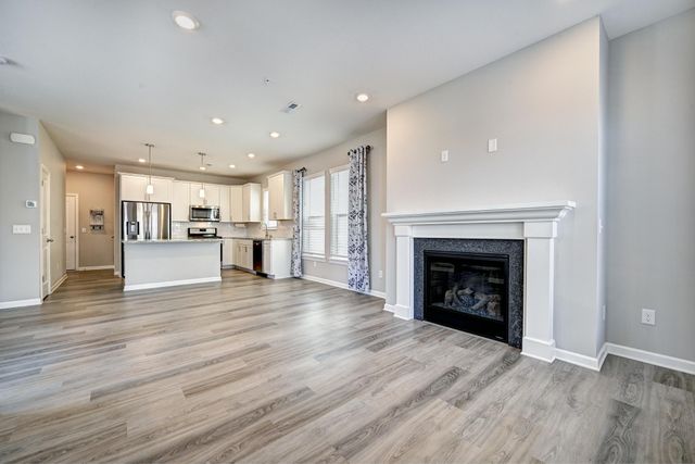 311 Rum River Way, Anoka, MN 55303