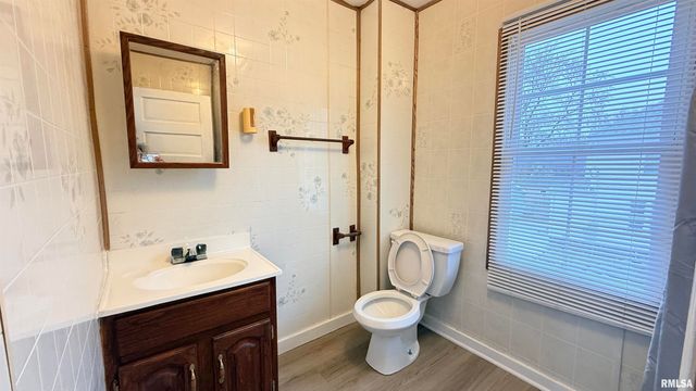 1801 S 1ST Street, Springfield, IL 62704