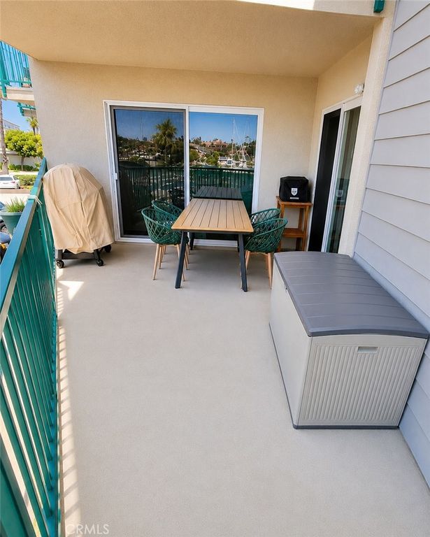 Image 18 of property listing at 2901 Peninsula Road, Oxnard, CA 93035