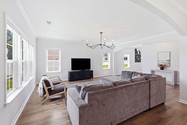 1402 Boatswain Drive, Inman, SC 29349