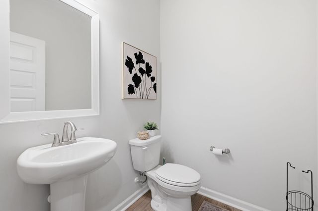 1402 Boatswain Drive, Inman, SC 29349