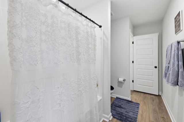 1402 Boatswain Drive, Inman, SC 29349