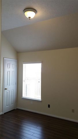 11638 Peachwood Lake Drive, Sugar Land, TX 77498