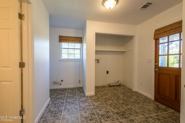 16601 Mcgregor Road, Vancleave, MS 39565