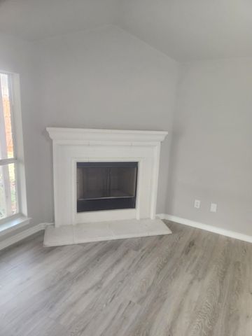 3007 Lake Side Drive, Sanger, TX 76266