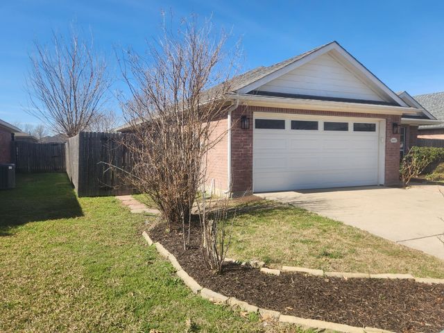 3007 Lake Side Drive, Sanger, TX 76266