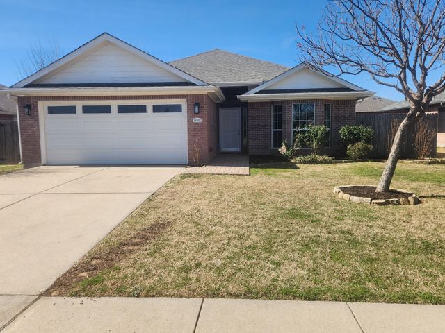 3007 Lake Side Drive, Sanger, TX 76266