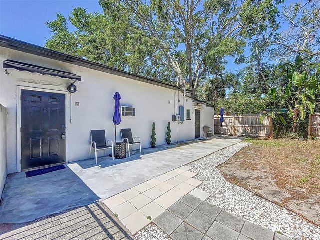1600 PASADENA DR B, Dunedin, FL 34698