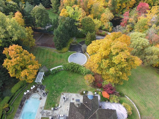 150 Old Farm Road N, Chappaqua, NY 10514