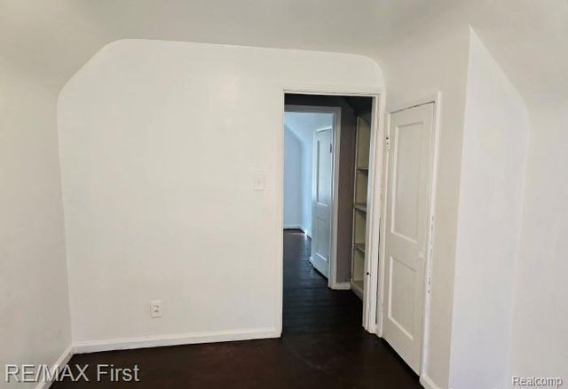 16306 Tacoma Street, Detroit, MI 48205