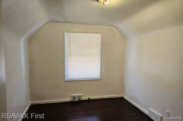 16306 Tacoma Street, Detroit, MI 48205